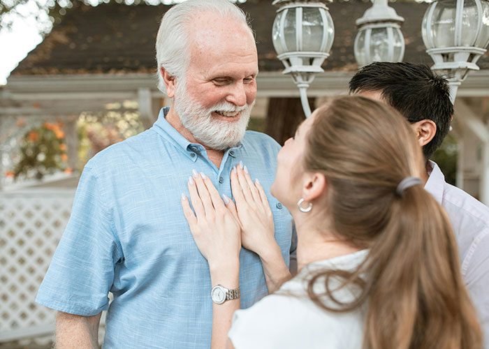 "He Needed The Money More Than Us": Sisters Refuse To Give Brother Any Inheritance "He Needed The Money More Than Us": Sisters Refuse To Give Brother Any Inheritance
