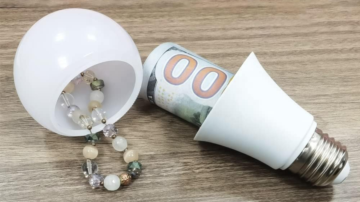 20 Sneaky Stashes That Will Fool Even The Most Prying Eyes