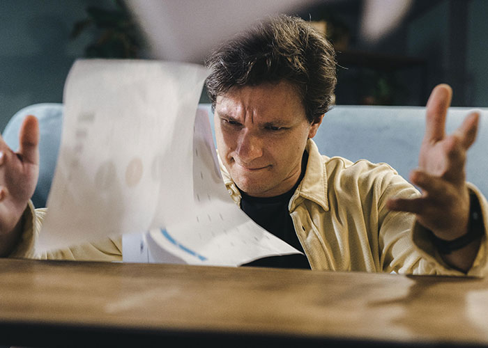 Boss Backs Out Of Verbal Agreement, Loses It After Employee Does The Same Thing To Him Boss Backs Out Of Verbal Agreement, Loses It After Employee Does The Same Thing To Him