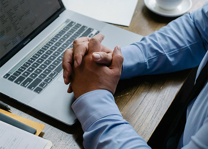 Boss Backs Out Of Verbal Agreement, Loses It After Employee Does The Same Thing To Him Boss Backs Out Of Verbal Agreement, Loses It After Employee Does The Same Thing To Him