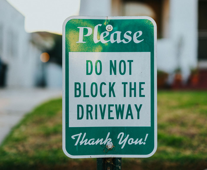 Woman Keeps Blocking Driveway For Mom Of Autistic Kid Who Can't Walk, She Finally Loses It Woman Keeps Blocking Driveway For Mom Of Autistic Kid Who Can't Walk, She Finally Loses It