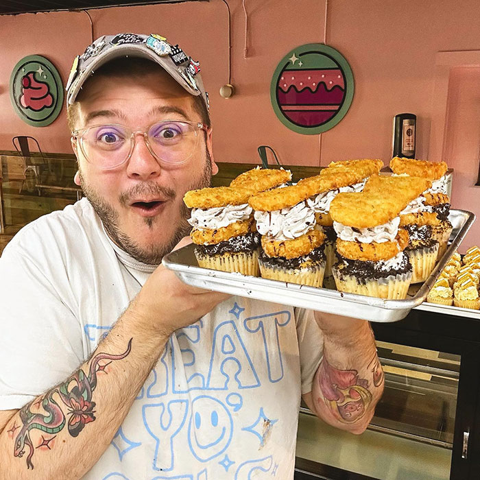 Baker Exposes Rude Mom After Getting Berated For “Ugly” Unicorn Birthday Cake For 6-Year-Old Baker Exposes Rude Mom After Getting Berated For “Ugly” Unicorn Birthday Cake For 6-Year-Old