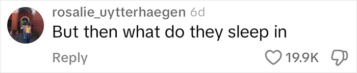 Non-Americans Are Shocked At The Cultural Difference Of What Students Wear To School In The US Non-Americans Are Shocked At The Cultural Difference Of What Students Wear To School In The US