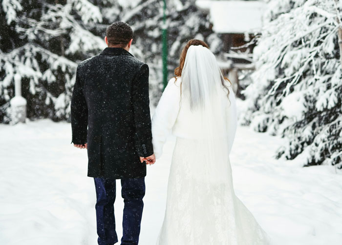 Bride Refuses To Move Her Wedding Once Again Just Because Of Her Pregnant MOH Bride Refuses To Move Her Wedding Once Again Just Because Of Her Pregnant MOH