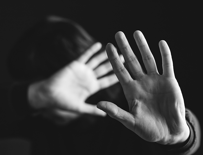 Man Who Assaulted His Girlfriend Publicly Was Attacked By Onlookers, His Sentencing Sparks Anger Man Who Assaulted His Girlfriend Publicly Was Attacked By Onlookers, His Sentencing Sparks Anger