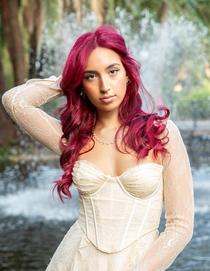 Man’s Attempt To Ruin Relationship Brutally Backfires As He Sends ‘Hey Girl’ Text To Boyfriend Man’s Attempt To Ruin Relationship Brutally Backfires As He Sends ‘Hey Girl’ Text To Boyfriend