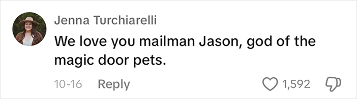 Mailman Finds A Hilarious Way To Greet Beloved Dog Each Morning On His Route Mailman Finds A Hilarious Way To Greet Beloved Dog Each Morning On His Route