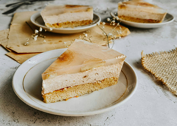 Husband Throws A Tantrum On Their Joint Birthday, Wife Decides She’s Never Baking Again Husband Throws A Tantrum On Their Joint Birthday, Wife Decides She’s Never Baking Again