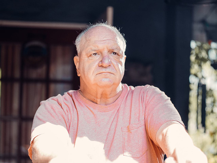 Soldier Refuses To Take Disrespect From Elder, Teaches Him What A Modern Veteran Looks Like Soldier Refuses To Take Disrespect From Elder, Teaches Him What A Modern Veteran Looks Like