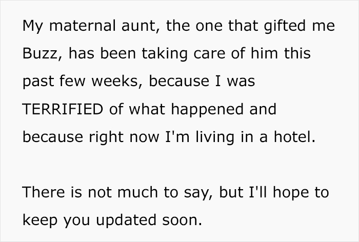 Woman Refuses To Let Her Little Sister Anywhere Near Her Puppy, Has To Call The Police Woman Refuses To Let Her Little Sister Anywhere Near Her Puppy, Has To Call The Police