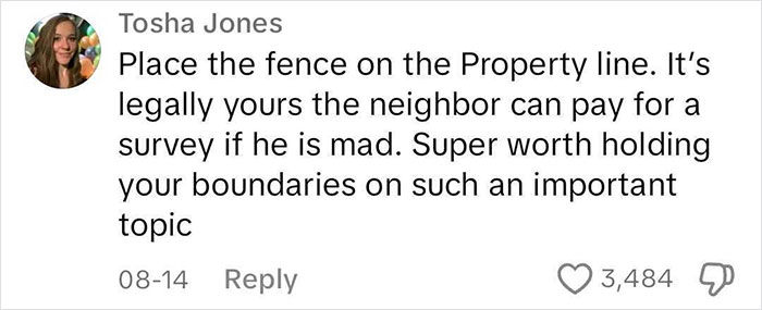 “I Was Trying To Be Kind”: Woman Gives Neighbor A Shot At Bigger Lawn, Faces Rudeness Instead “I Was Trying To Be Kind”: Woman Gives Neighbor A Shot At Bigger Lawn, Faces Rudeness Instead