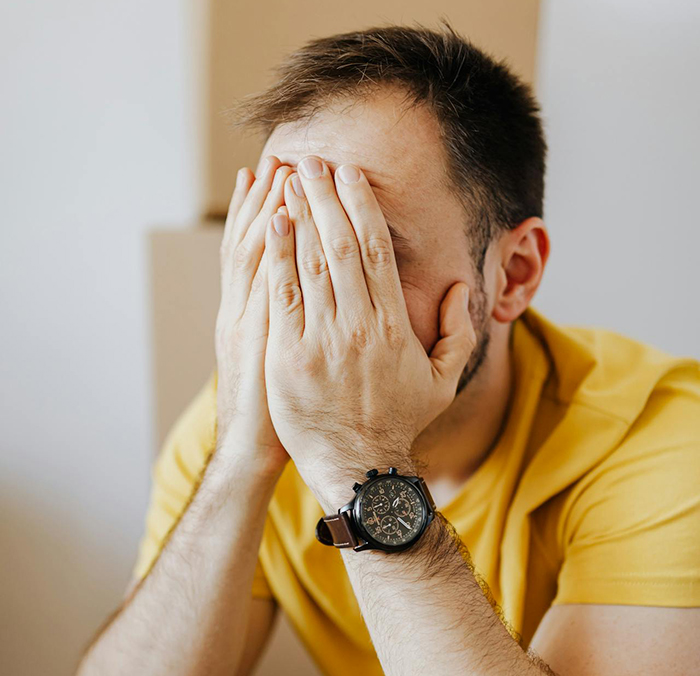 Man Loses Patience Over Wife’s “Frustratingly Annoying” Cat, Gives Her An Ultimatum Man Loses Patience Over Wife’s “Frustratingly Annoying” Cat, Gives Her An Ultimatum