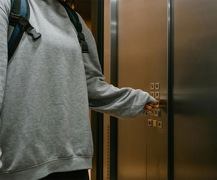 HOA Fine Guy $1,500 For A Piece Of Wood, His Revenge Makes Them Spend Way More HOA Fine Guy $1,500 For A Piece Of Wood, His Revenge Makes Them Spend Way More