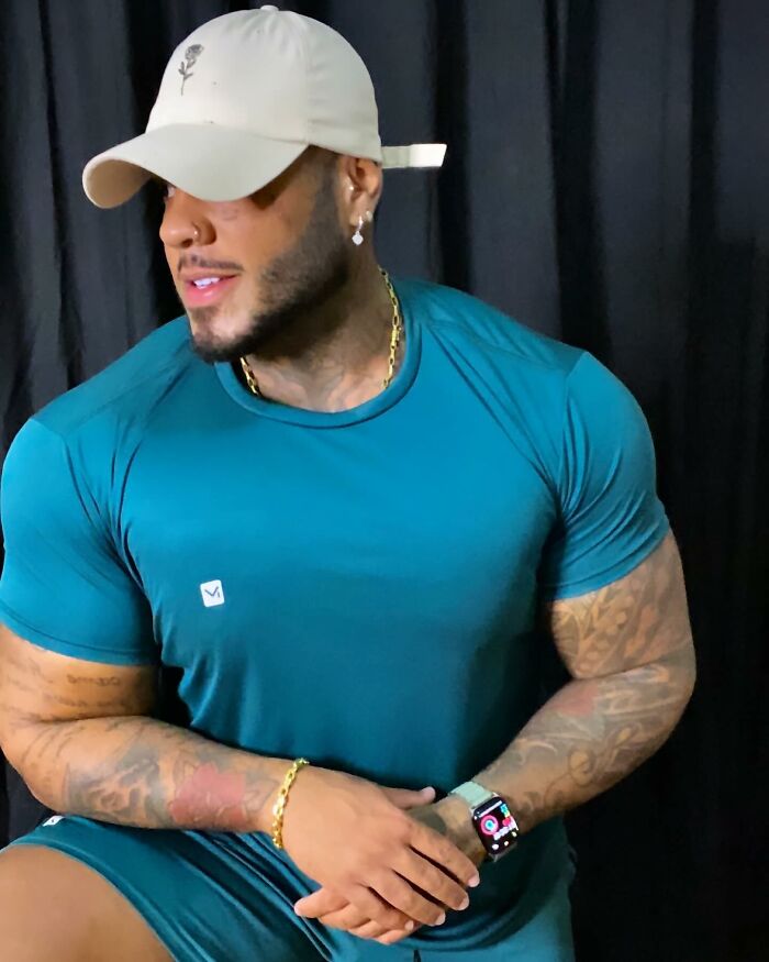 Nayron Santos Felipe Went From Obesity To Fitness In 12 Months, And Here’s His Amazing Transformation Nayron Santos Felipe Went From Obesity To Fitness In 12 Months, And Here’s His Amazing Transformation