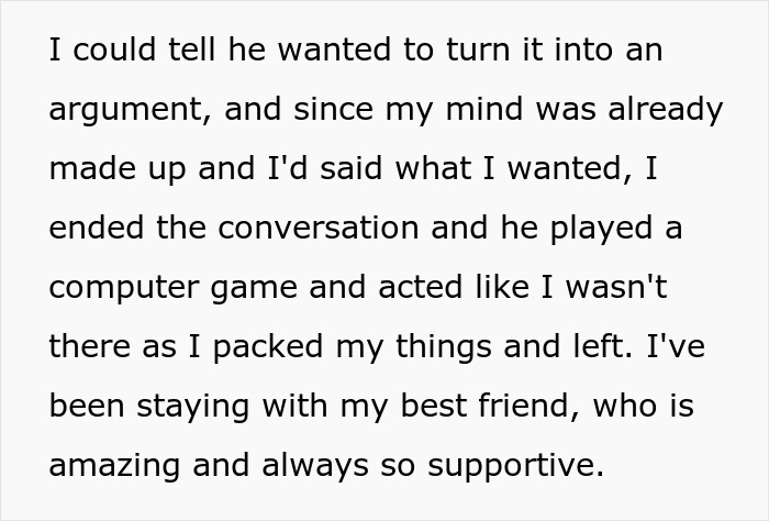 Girlfriend Breaks Up Over Feuding With BF’s Female Friend, Unhinged Messages Follow Girlfriend Breaks Up Over Feuding With BF’s Female Friend, Unhinged Messages Follow