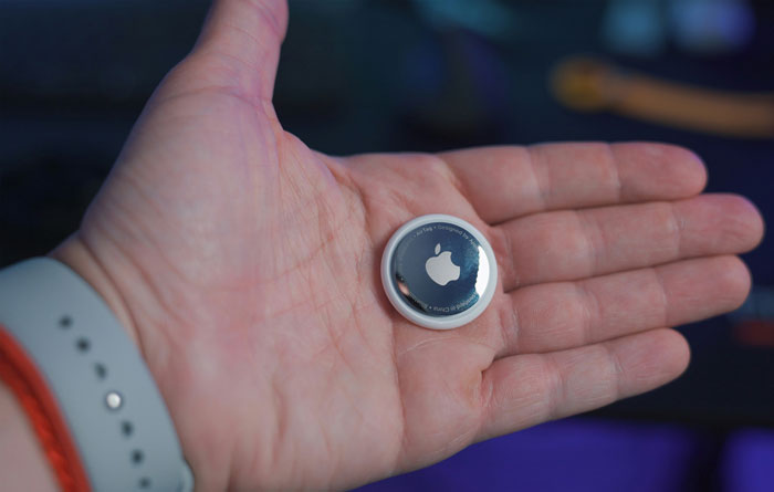 Woman Threatens Divorce After Husband Put Tracker In Her Car, Uncovering Her Lies Woman Threatens Divorce After Husband Put Tracker In Her Car, Uncovering Her Lies