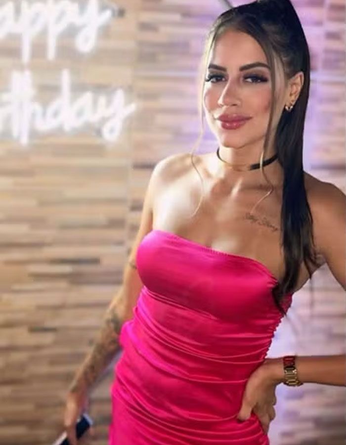 "Stupidity": Influencers Drown After Refusing Lifejackets On Yacht In Favor Of Selfies And Tans "Stupidity": Influencers Drown After Refusing Lifejackets On Yacht In Favor Of Selfies And Tans