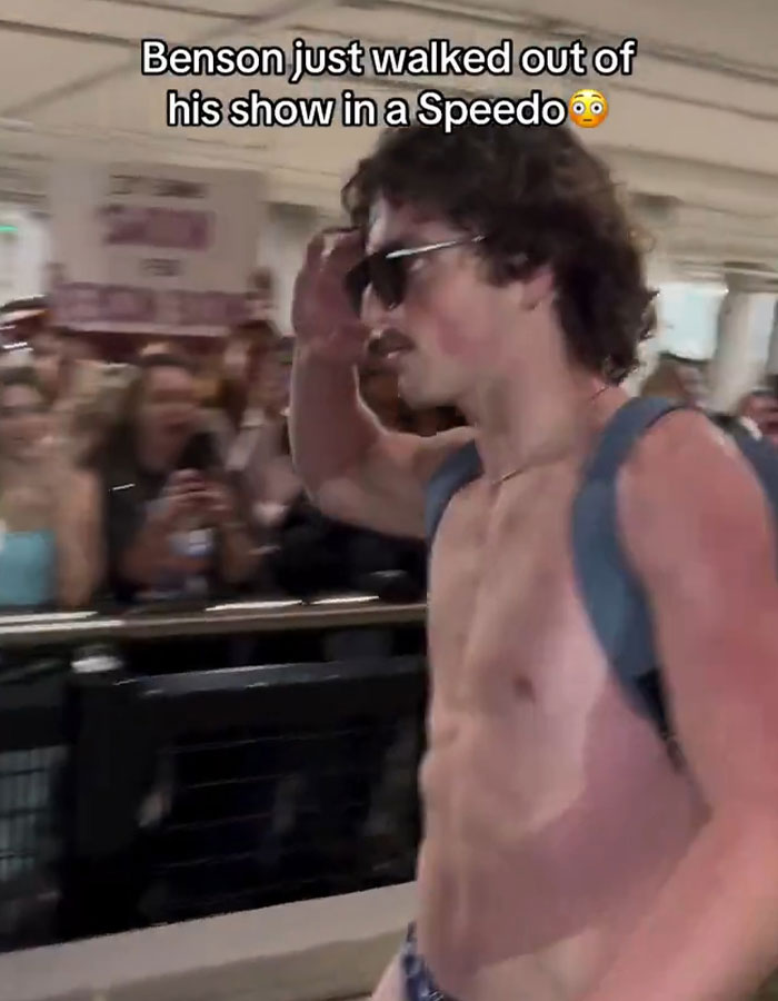 "Using His Body For Promo": Singer Benson Boone Leaves Concert In A Speedo, Sparks Outrage "Using His Body For Promo": Singer Benson Boone Leaves Concert In A Speedo, Sparks Outrage