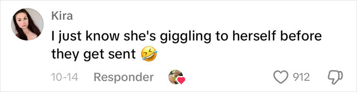 Mom Asks Gen Z Daycare Teacher For Baby Photos—And The Photos Go Viral Mom Asks Gen Z Daycare Teacher For Baby Photos—And The Photos Go Viral