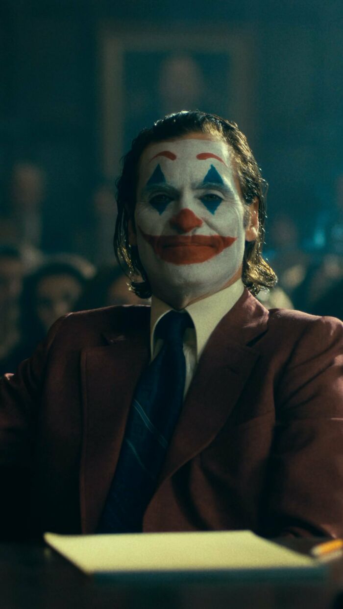 Joaquin Phoenix Praises 'Joker 2' Ending After Controversial Film Sparks Mass Walkouts Joaquin Phoenix Praises 'Joker 2' Ending After Controversial Film Sparks Mass Walkouts