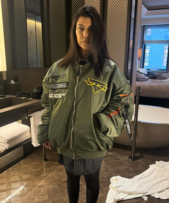 “Keep It Kid-Friendly”: Kourtney Kardashian’s “Disgusting” Halloween Decoration Sparks Outrage “Keep It Kid-Friendly”: Kourtney Kardashian’s “Disgusting” Halloween Decoration Sparks Outrage