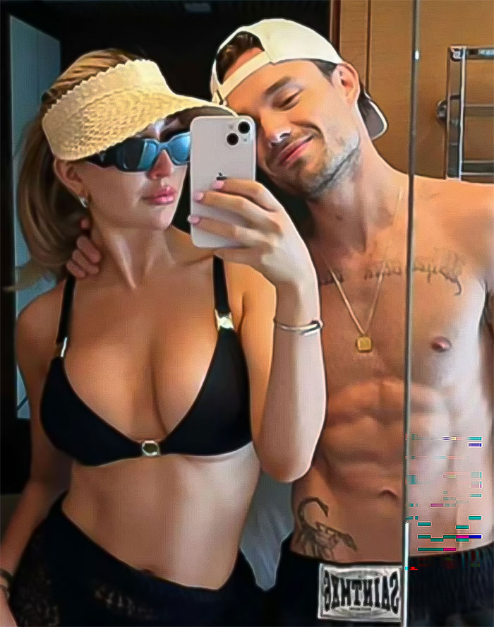 "Lovely Day In Argentina": Liam Payne Shares Eerie Snapchats Hours Before Tragic Death "Lovely Day In Argentina": Liam Payne Shares Eerie Snapchats Hours Before Tragic Death