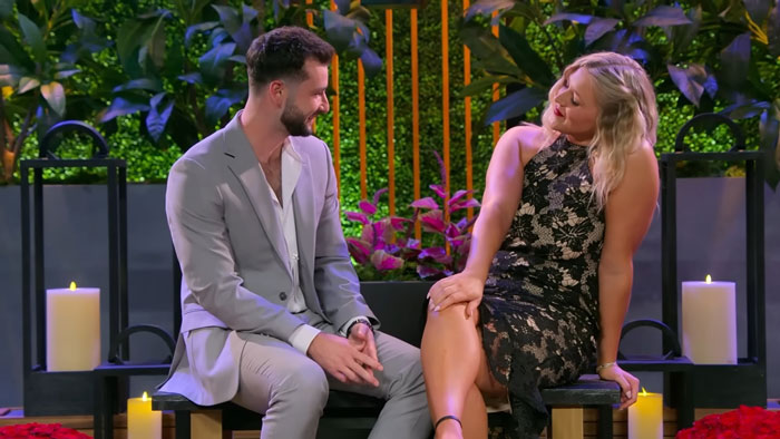 Love Is Blind's Leo Slammed As "Psychopath" For "Love Bombing" Brittany, Flaunting His Wealth Love Is Blind's Leo Slammed As "Psychopath" For "Love Bombing" Brittany, Flaunting His Wealth