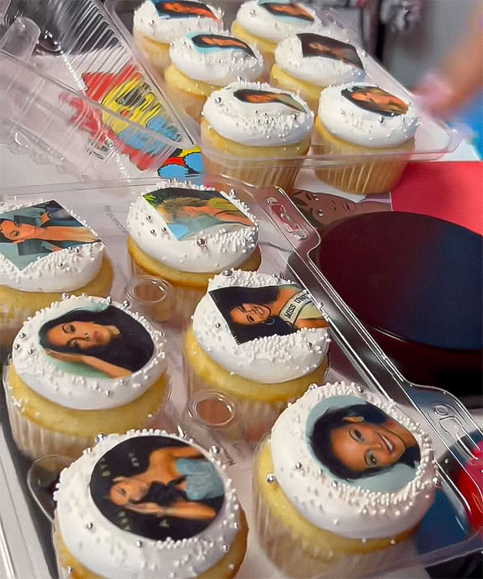 People Fume Over Birthday Cupcakes Donning Nick Cannon’s Numerous Exes: “Such A Loser Move” People Fume Over Birthday Cupcakes Donning Nick Cannon’s Numerous Exes: “Such A Loser Move”
