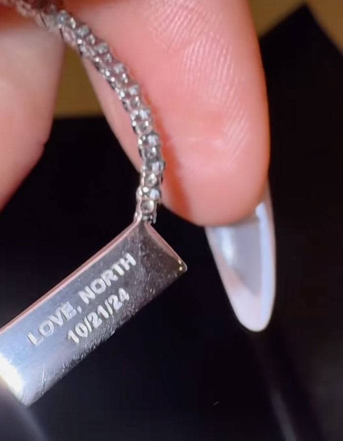 North West Gifts Mom Kim Kardashian Necklace With Bizarre Toilet-Themed Engraving For 44th B-Day North West Gifts Mom Kim Kardashian Necklace With Bizarre Toilet-Themed Engraving For 44th B-Day