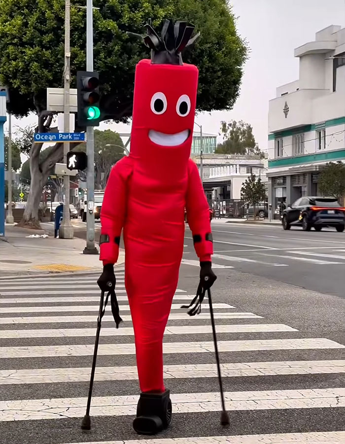 One-Legged Halloween Guy Says “Differences Are Worth Celebrating” Through Costumes (Exclusive) One-Legged Halloween Guy Says “Differences Are Worth Celebrating” Through Costumes (Exclusive)