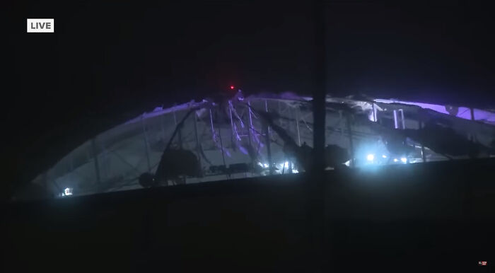 Stadium’s Roof Ripped Off By Hurricane Milton While First Responders Were Inside In Chilling Clip Stadium’s Roof Ripped Off By Hurricane Milton While First Responders Were Inside In Chilling Clip