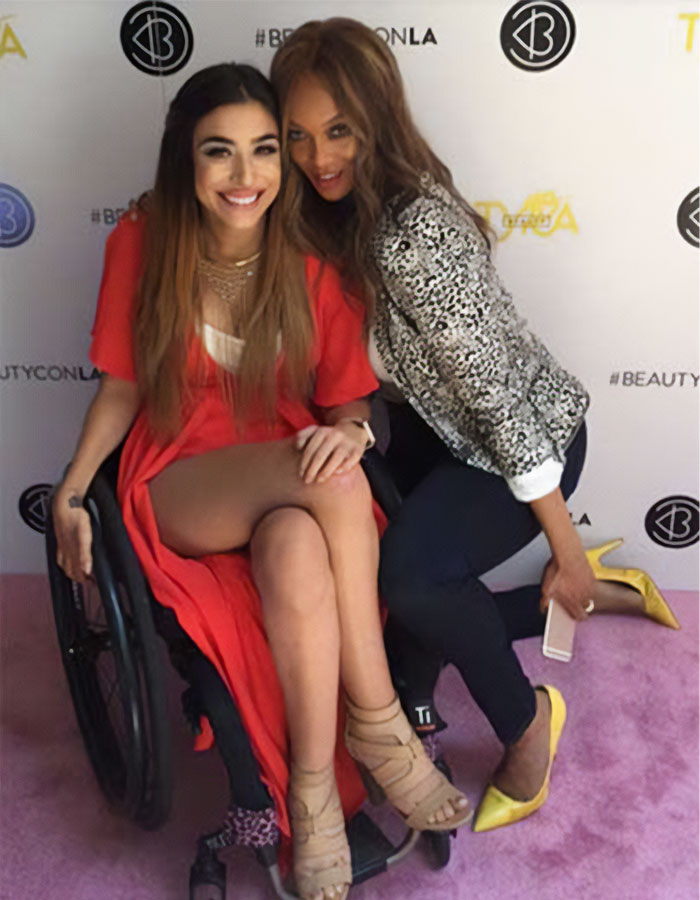 10 Years After Life-Altering Accident, Quadriplegic Make-up Artist Reflects On Finding Strength 10 Years After Life-Altering Accident, Quadriplegic Make-up Artist Reflects On Finding Strength