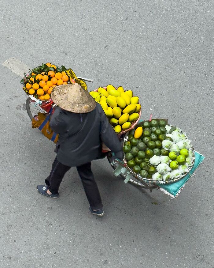 Trung Dong's Portraits Of Hanoi's Fruit Merchants (9 Pics)-Interview