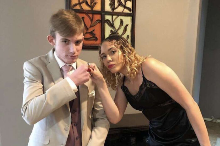 Mother Issues Warning After Losing Both Teen Children To Opioids Mother Issues Warning After Losing Both Teen Children To Opioids