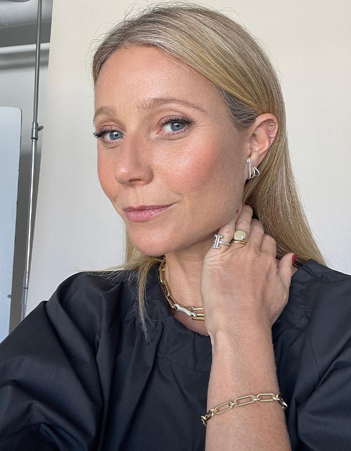 Gwyneth Paltrow Stuns At Her 52nd Birthday Dinner Party In Paris: “No One Else Can Compete” Gwyneth Paltrow Stuns At Her 52nd Birthday Dinner Party In Paris: “No One Else Can Compete”