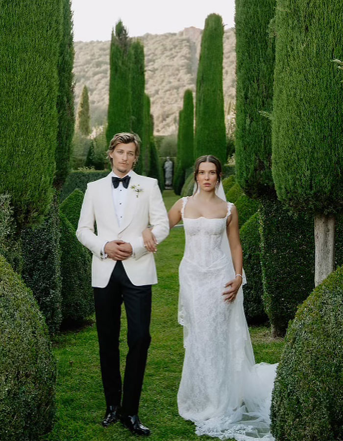 “Way Too Young To Get Married”: Millie Bobby Brown’s Wedding Pictures Spark Age Debate “Way Too Young To Get Married”: Millie Bobby Brown’s Wedding Pictures Spark Age Debate