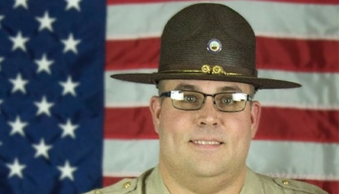 "So Very Sad": Judge Allegedly Tried To "Kidnap" Sheriff's Wife And Daughter, So He Fired At Him "So Very Sad": Judge Allegedly Tried To "Kidnap" Sheriff's Wife And Daughter, So He Fired At Him