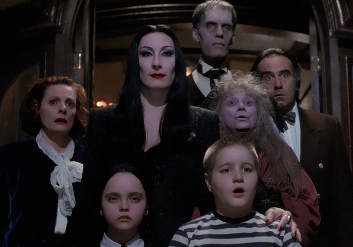 Cast of 1991's ‘The Addams Family’ Reunites For The First Time In Years: “Now I Wanna Cry” Cast of 1991's ‘The Addams Family’ Reunites For The First Time In Years: “Now I Wanna Cry”