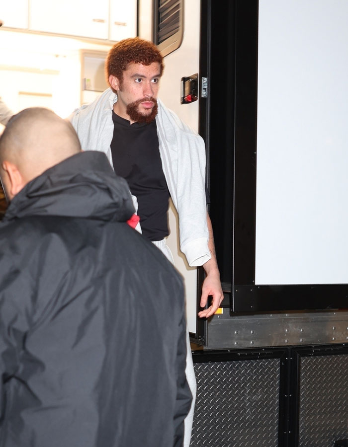 Bad Bunny's Hair Makeover Sparks Funny Comparisons To Ed Sheeran Bad Bunny's Hair Makeover Sparks Funny Comparisons To Ed Sheeran