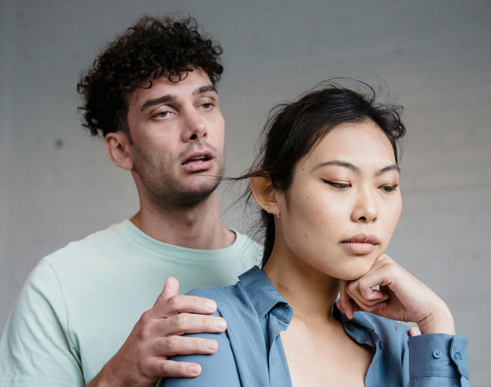 “The Guys Were Stunned”: Lady Unveils Partner’s Affair In Front Of All His Friends, He Loses It “The Guys Were Stunned”: Lady Unveils Partner’s Affair In Front Of All His Friends, He Loses It