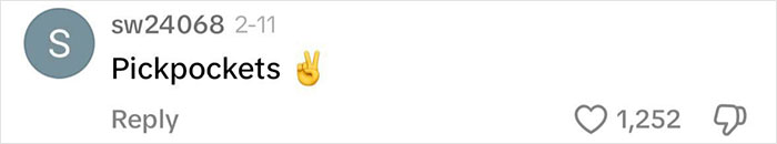 "That's So Scary": Women Terrified By “Tight Men” Dressed In Female Bodysuits, Taking Their Photos "That's So Scary": Women Terrified By “Tight Men” Dressed In Female Bodysuits, Taking Their Photos