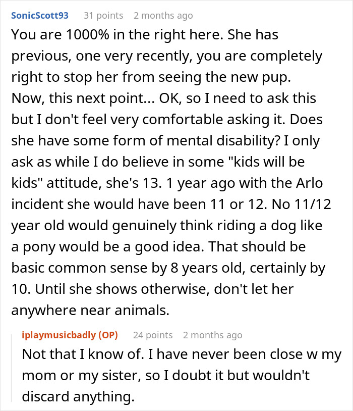 Woman Refuses To Let Her Little Sister Anywhere Near Her Puppy, Has To Call The Police Woman Refuses To Let Her Little Sister Anywhere Near Her Puppy, Has To Call The Police