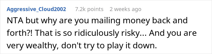 Roommates Confront 18YO After Finding Out She's Their Landlord, They Gripe About Having To Pay Rent Roommates Confront 18YO After Finding Out She's Their Landlord, They Gripe About Having To Pay Rent