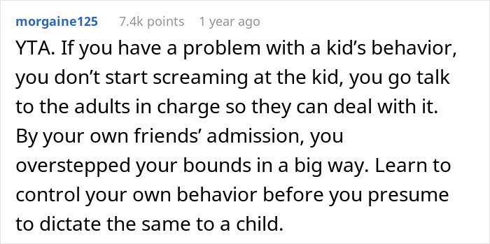 Kid Keeps Running And Screaming In A Restaurant, 21YO Tells Him To Stop, Mom Is Livid Kid Keeps Running And Screaming In A Restaurant, 21YO Tells Him To Stop, Mom Is Livid