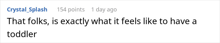 People Online Are Very Amused By This Crab Who Stole A Camera And Went On Filming His Adventures People Online Are Very Amused By This Crab Who Stole A Camera And Went On Filming His Adventures