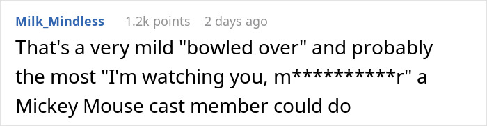 Dad’s Being Neglectful Towards Own Kid At Disneyland, Gets Unexpectedly Called Out By Mickey Mouse Dad’s Being Neglectful Towards Own Kid At Disneyland, Gets Unexpectedly Called Out By Mickey Mouse