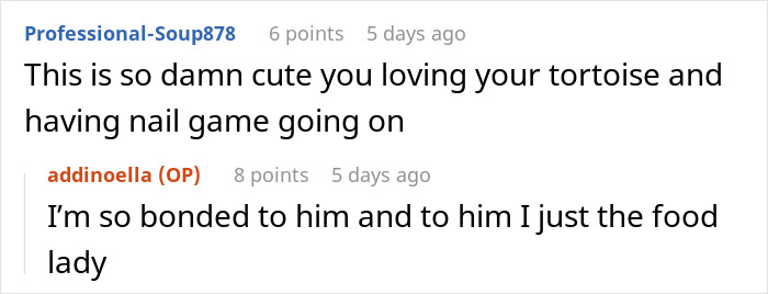 People Online Are Obsessed With This Cute Tortoise And His Owner, Who Got A Matching Manicure People Online Are Obsessed With This Cute Tortoise And His Owner, Who Got A Matching Manicure