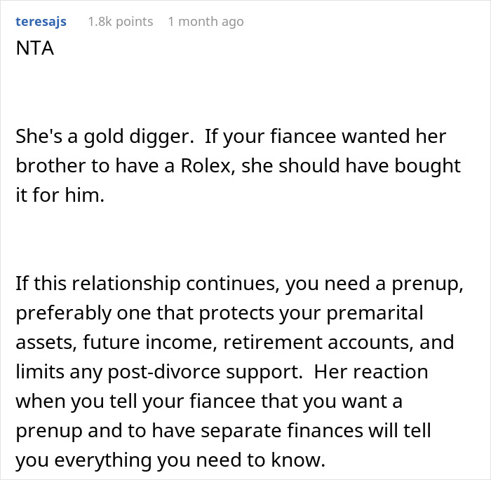 Comment criticizing woman's wedding gift entitlement, recommending prenup discussion in relationship reevaluation. Comment criticizing woman's wedding gift entitlement, recommending prenup discussion in relationship reevaluation.