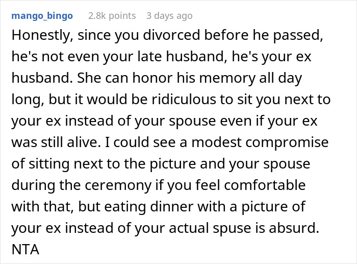 Woman Refuses To Sit Next To Late Husband’s Portrait, Boycotts Wedding Despite Daughter’s Pleas Woman Refuses To Sit Next To Late Husband’s Portrait, Boycotts Wedding Despite Daughter’s Pleas