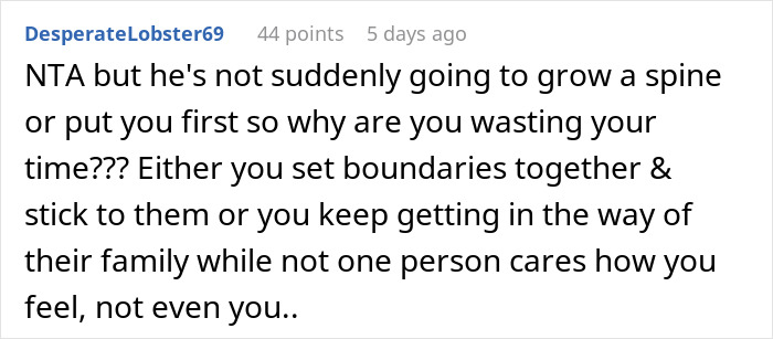 Ex-Wife Keeps Inviting Herself On Couple's Trips, Guy's GF Gets Mad And Forces Him To Make A Choice Ex-Wife Keeps Inviting Herself On Couple's Trips, Guy's GF Gets Mad And Forces Him To Make A Choice